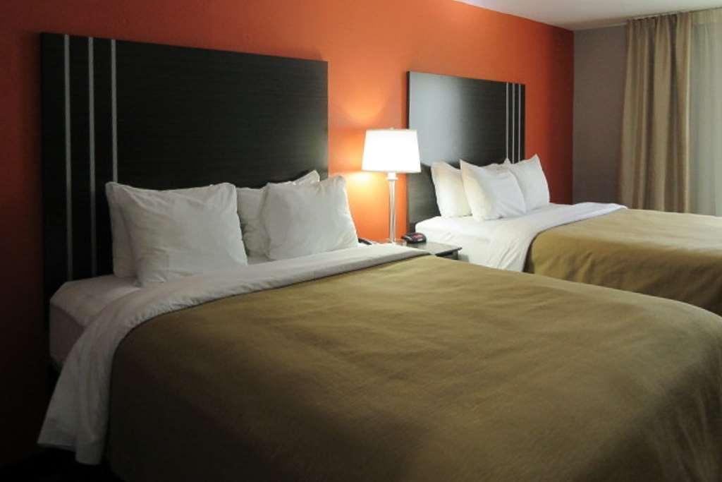 Quality Inn & Suites Fresno Northwest Habitación foto